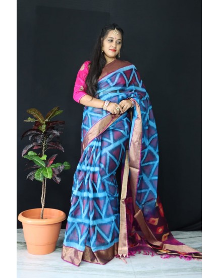 Ikkat pochampally pure siko silk sarees