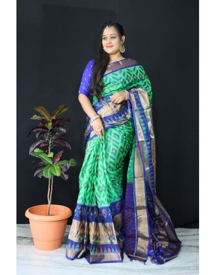 Ikkat pochampally pure siko silk sarees