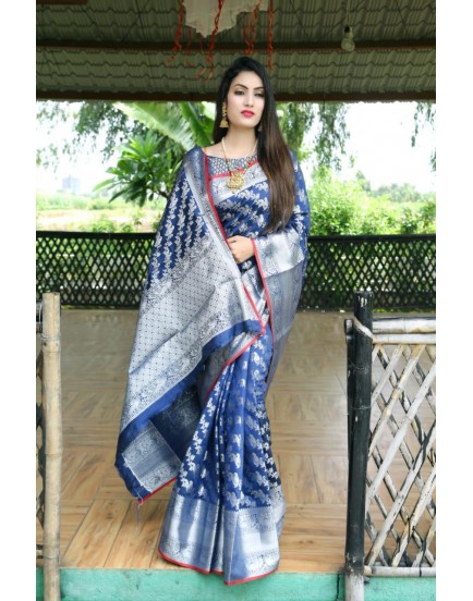   LICHI SILK WITH WIVING SILVER ZARI AND NICE EXTRA ORDNARY DESIGN